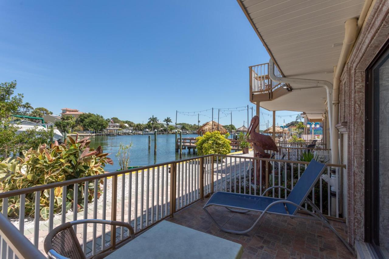 Bayview Plaza Waterfront Resort St. Pete Beach Zimmer foto