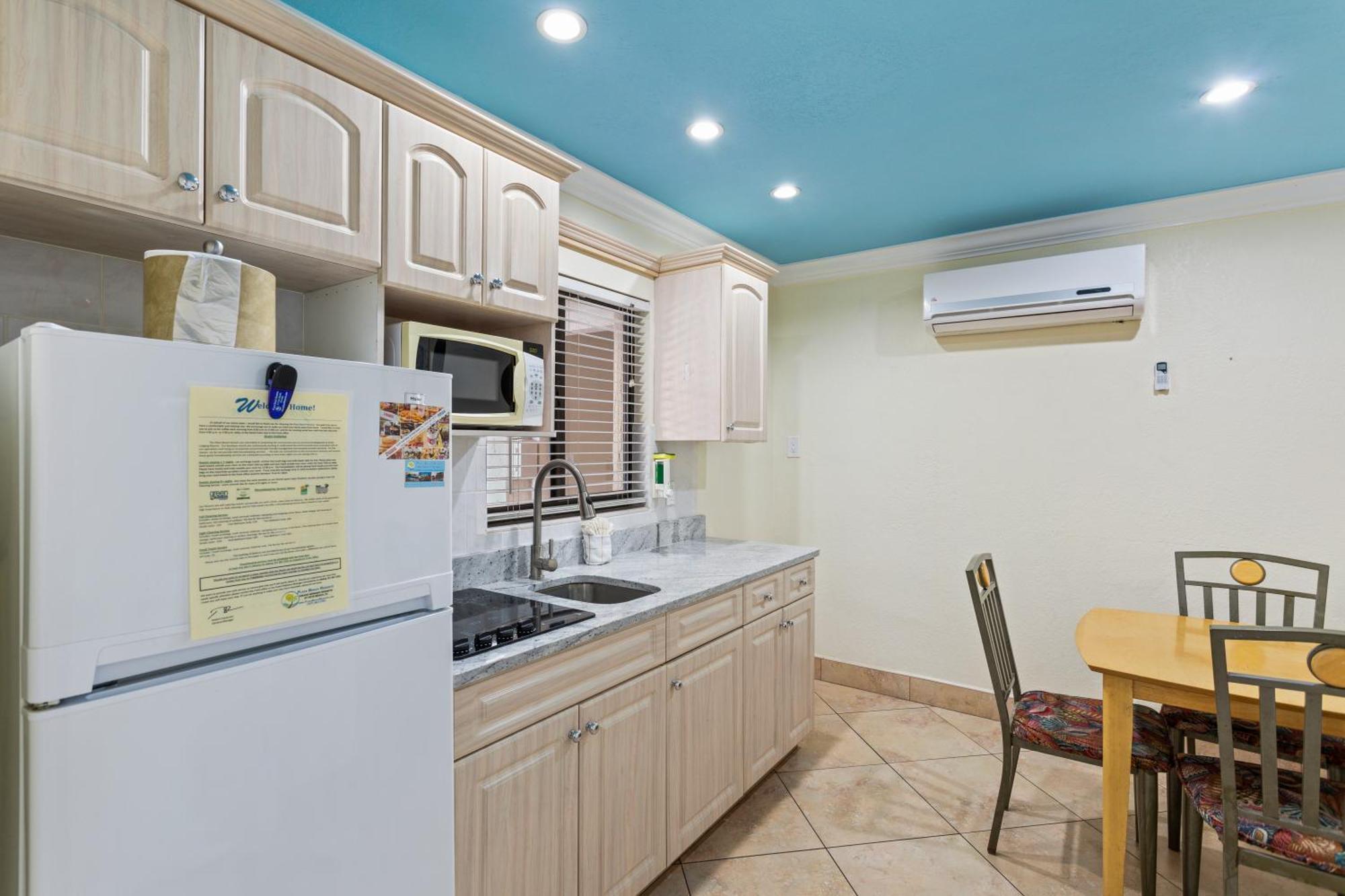 Bayview Plaza Waterfront Resort St. Pete Beach Zimmer foto