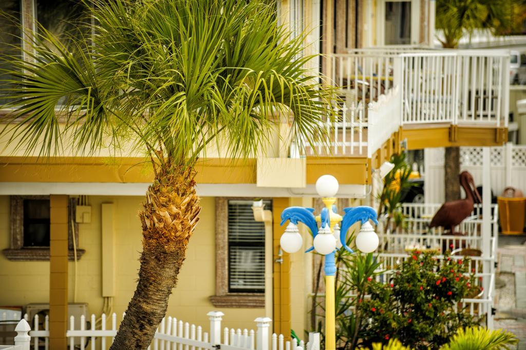Bayview Plaza Waterfront Resort St. Pete Beach Exterior foto