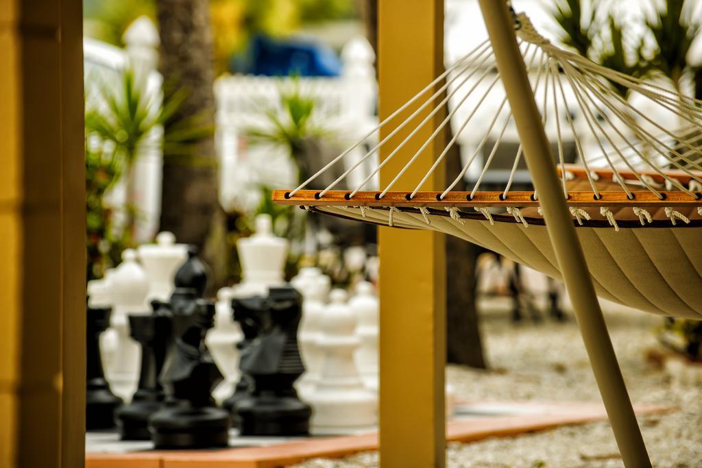 Bayview Plaza Waterfront Resort St. Pete Beach Exterior foto