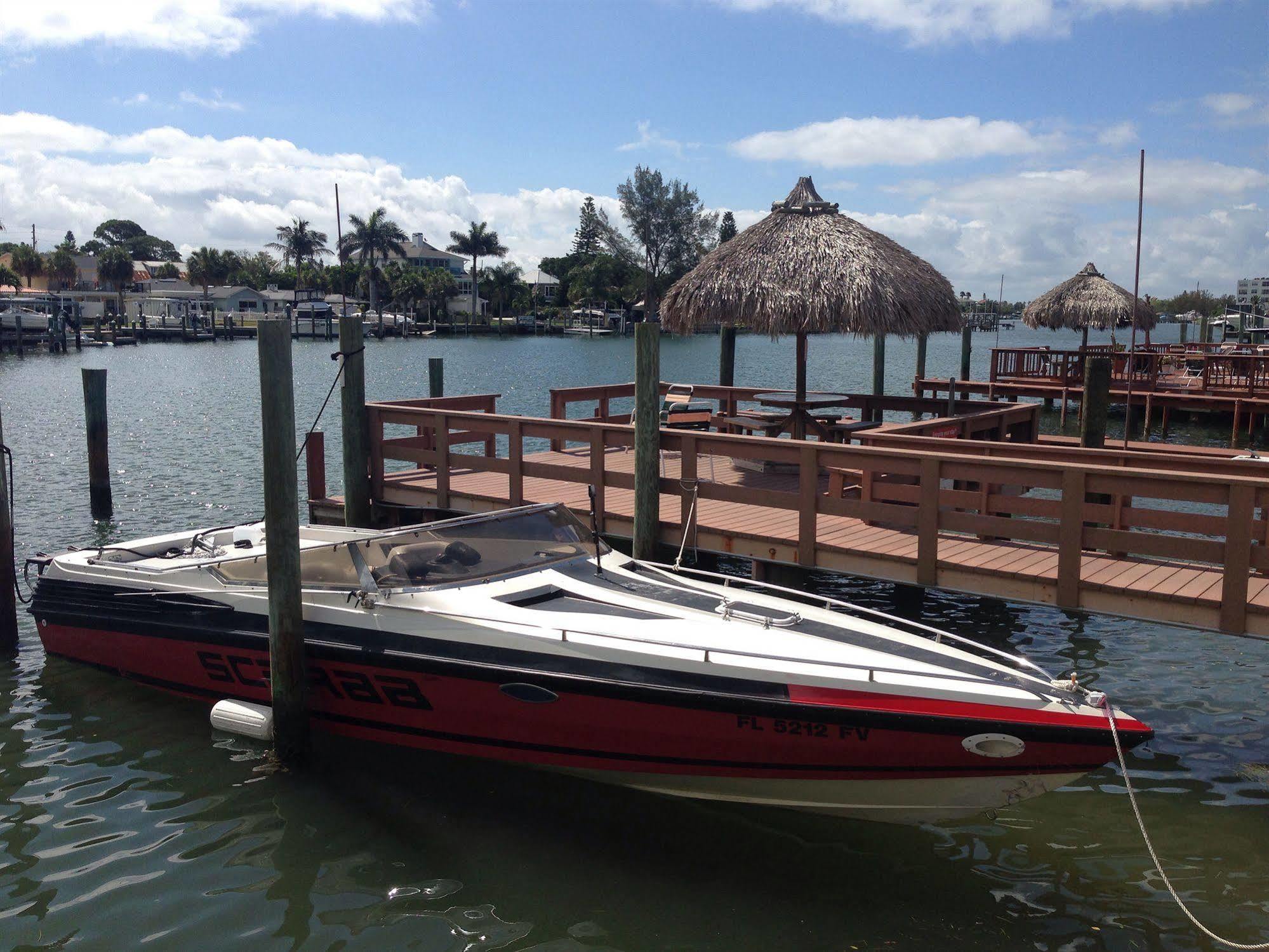 Bayview Plaza Waterfront Resort St. Pete Beach Exterior foto